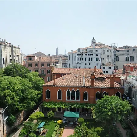 Ca' Accademia Terrace *